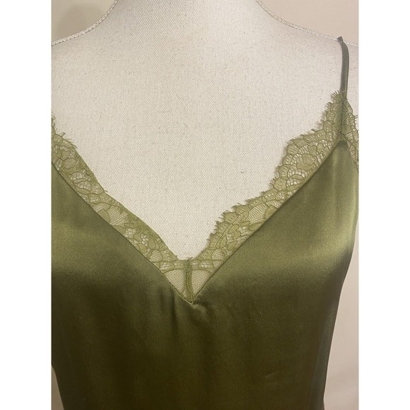 Cabi NYC Clari 100% Silk Charmeuse Cami Camisole Top Oregano Army Green S $187 - Picture 5 of 13